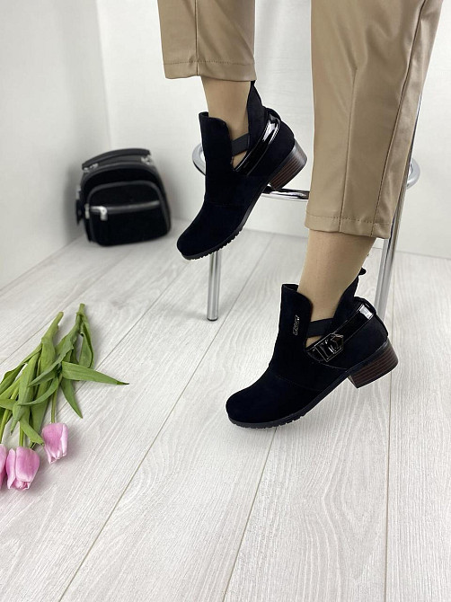 Женские ботинки 2018-1 черные эко-замша высота каблука 4 см размеры 37 и 40 (1239) Коломыя - изображение 4