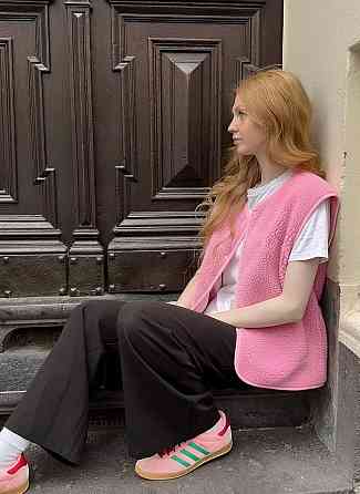 Жіноча стильна повсякденна тепла жилетка Рожевий Одеса