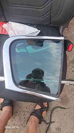 Заднее стекло в дверь Kia Sportage 2016–2021 Киев