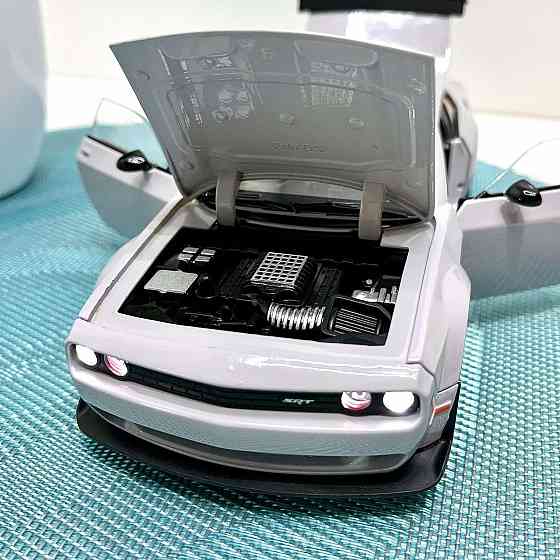 Машинка металева Авто Експерт Chevrolet Camaro 1:24 відчиняються двері капот багажник світло/звук Сіра (GT-12099) Чернігів