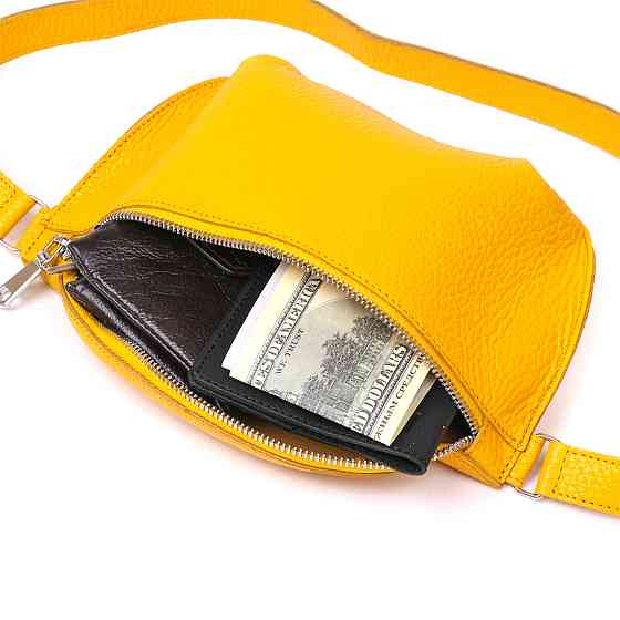 Кожаная яркая женская бананка Shvigel 16377 Желтый Киев