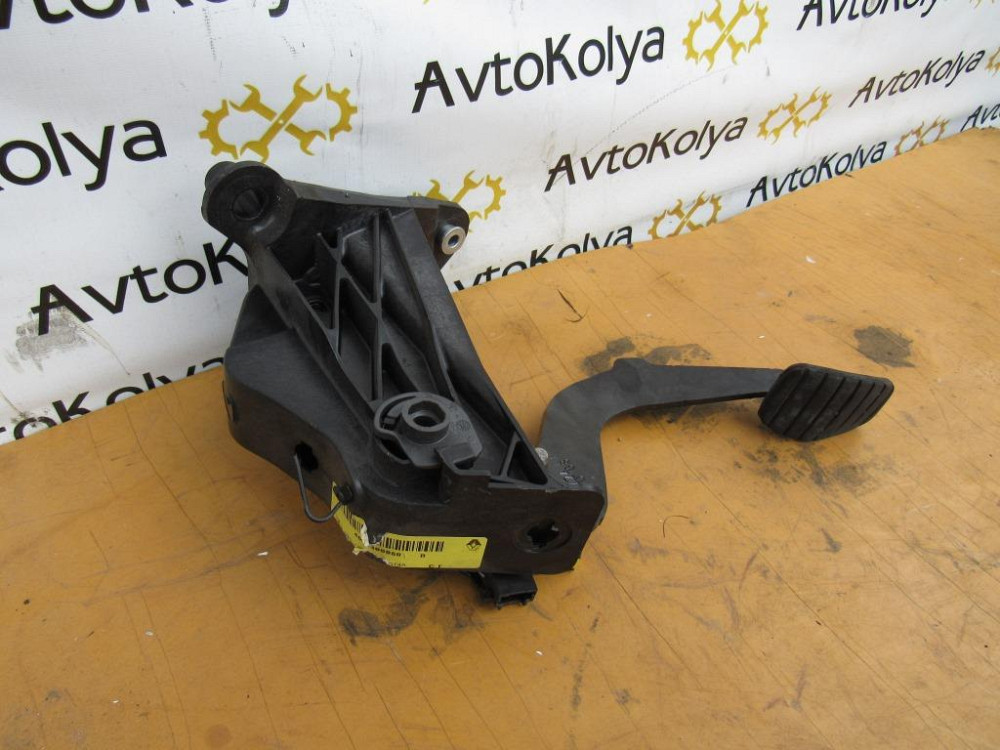 Педаль зчеплення Renault Laguna III 2.0 DCi 2007-2015 Ковель - фото 1