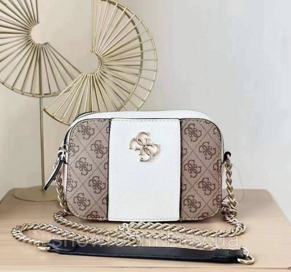 Невелика сумочка на плече Guess (6703-1) бежева Київ - фото 1