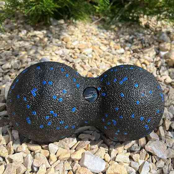 Масажний м'яч подвійний PowerPlay PP-4352 Epp foam peanut ball (d8*16cm.) Чорно/Синій Кам'янське