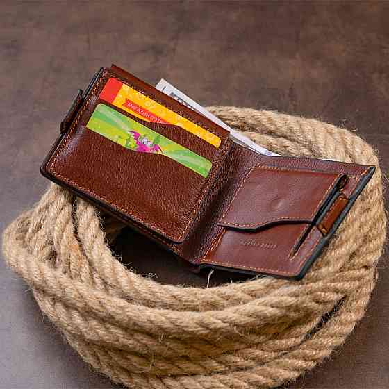 Портмоне горизонтальное Amico на магните на два отделения GRANDE PELLE 11322 Коньячное Киев