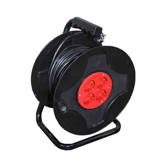 Удлинитель на катушке с заземлением 4 гнезда, 50 м Днепр