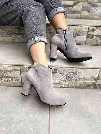 Nivelle Черевики жіночі NIVELLE сірі замша натуральна каблук 9см висота 10см (6093/8010-33) Коломыя