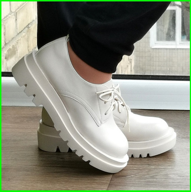 Женские Бежевые Туфли Броги Кроссовки Белые на Танкетке Кожаные Оксфорды (размеры: 36,37,38,39,40,41) - 6-26 Днепр - изображение 4