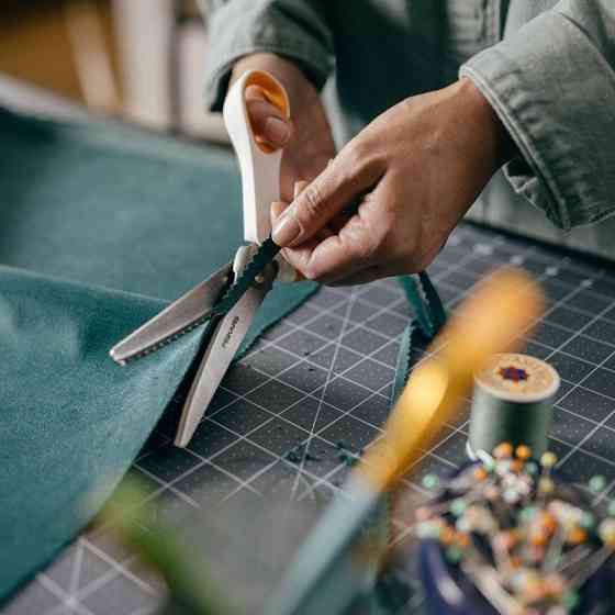 Кравецькі ножиці зубчасті «зигзаг» 24 см Fiskars (1070024) Нововолинськ