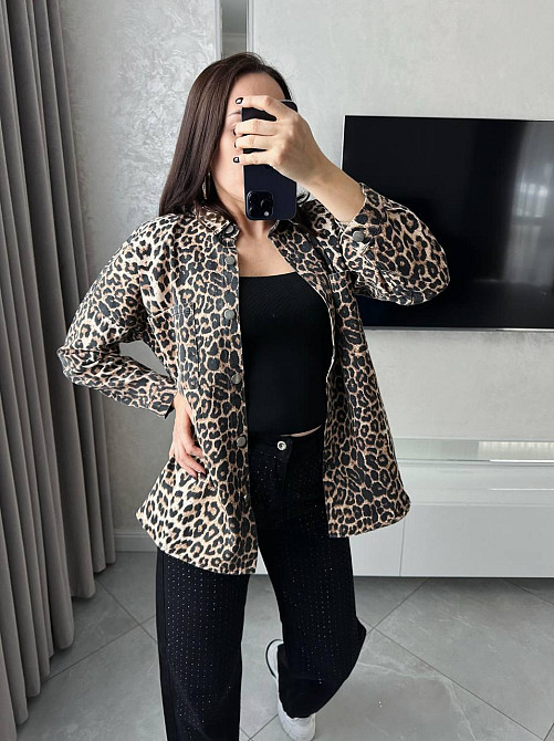 Жіноча стильна леопардова сорочка на металевих ґудзиках Одеса - фото 2