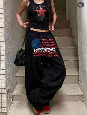 Жіночий принтований костюм оверсайз: приталена майка та максі штани з фіксаторами Одеса