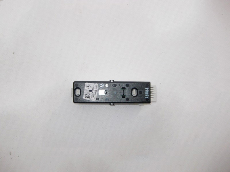 Mercedes-Benz  A0009068905 7H52 Плафон на задній лівій ручці стельовий сірий C-Class W205 GLC X253 Coupe C253 Одесса - изображение 2