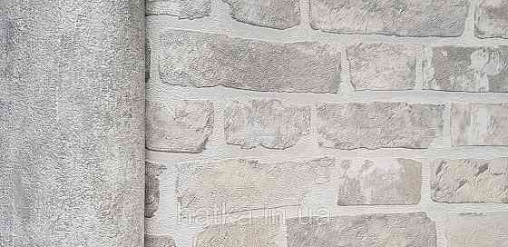 Шпалери вінілові на флізеліні AdaWall Roka 1.06х10 під цеглу структурні сірі бежеві сріблясті 23104-2 Київ
