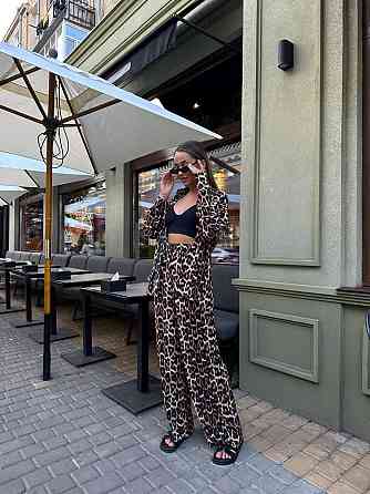 Жіночий стильний повсякденний костюм леопардовий штапель принт Одеса