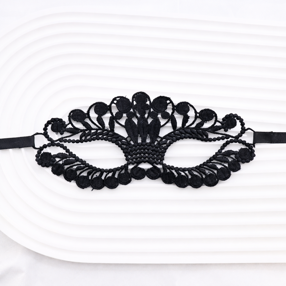 Маска карнавальна мереживна з декором one size чорний Київ - фото 1