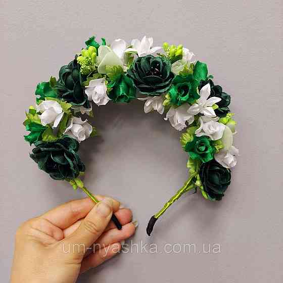 Віночок з квітами 