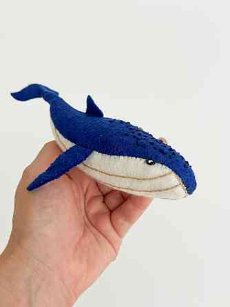 Мягкая фетровая игрушка синий кит ручной работы – безопасная развивающая игрушка Киев