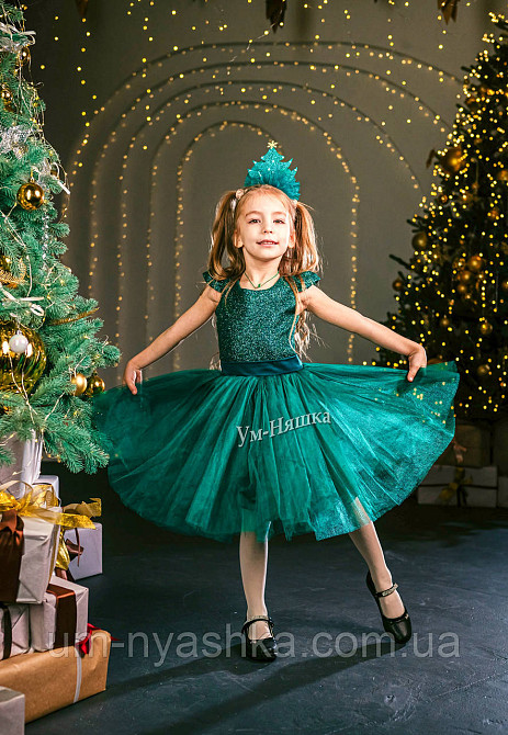 Нарядное изумрудное платье на девочку на 2-8 лет Костюм Елочка, Зеленое платье Елочка Кривой Рог - изображение 6