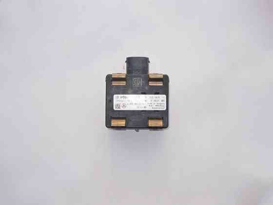 Mercedes-Benz  A0009055211 Радарний датчик системи контролю мертвих зон у задньому бампірі C-Class W205 GLC X253 Coupe C253 GLE W167 GLS X167 Одеса