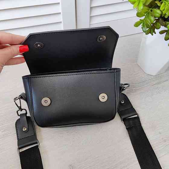 Брендовая женская сумка. Женская сумка маленькая через плечо. Киев