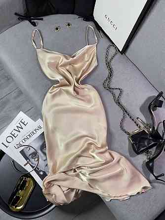 Жіноче романтичне елегантне плаття шовк Бежевий, 42/44 Одеса