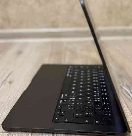 Apple MacBook Pro 14