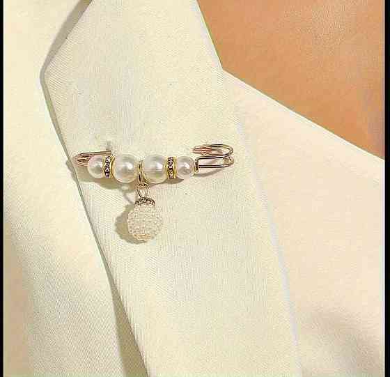 Набор из 12 брошей с искусственным жемчугом Киев