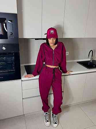 Женский прогулочный спортивный костюм двойка: кофта и штаны микровельвет Бургунди, 42/44 Одесса