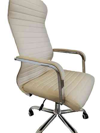 Офисное кресло руководителя Tehforward Selena Tilt хром Светло-кремовый Киев