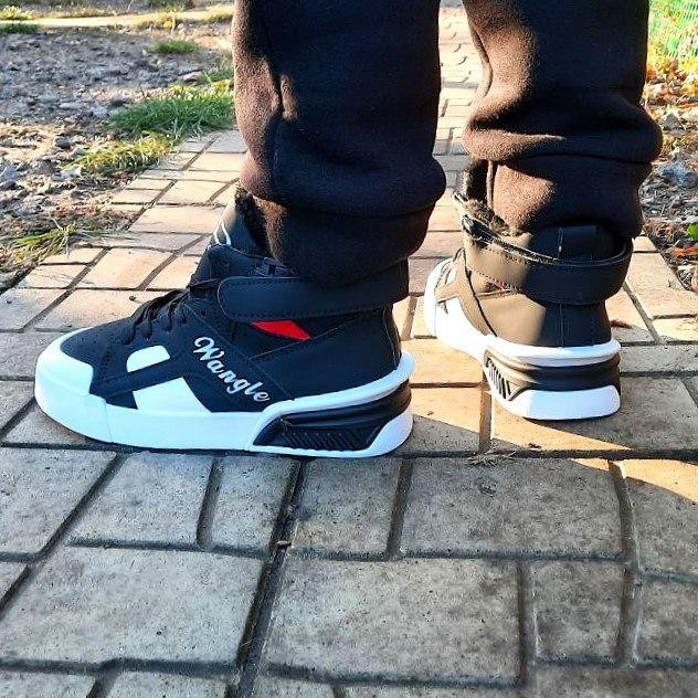 Зимові жіночі Кросівки на хутрі Чорні Снікерси Черевики (розміри: 36,39,41) Дніпро - фото 8