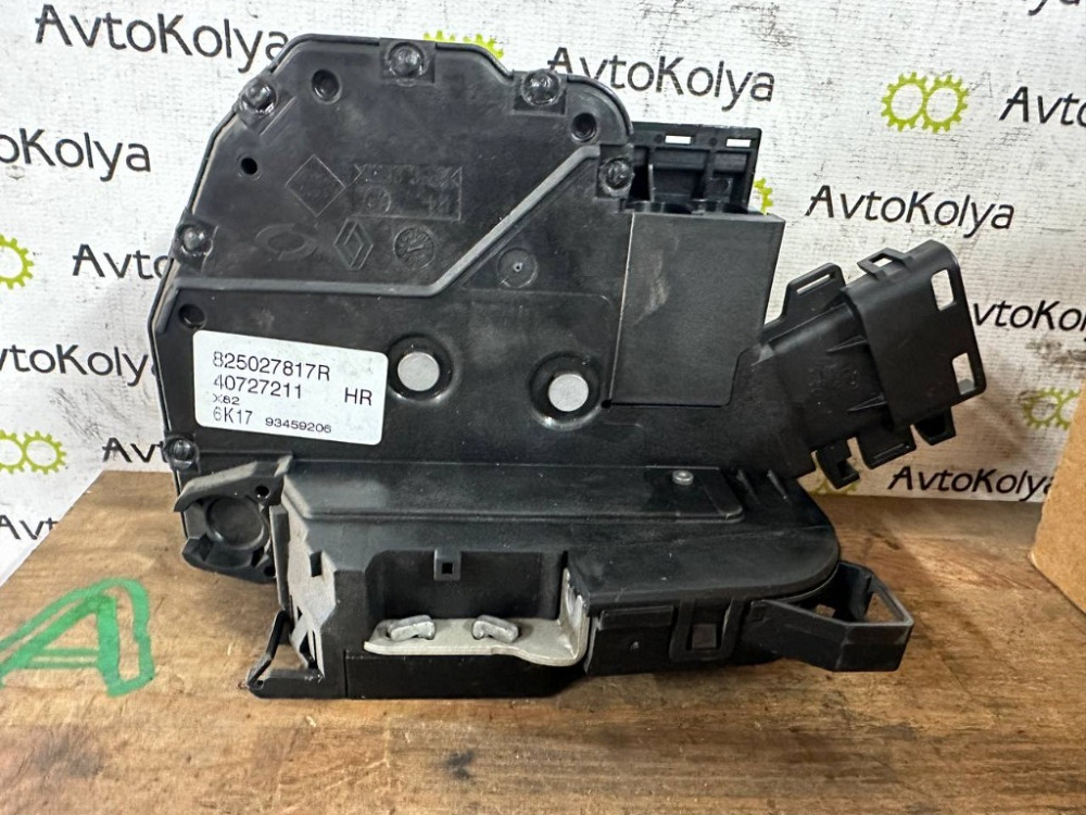 Замок бокових зсувних дверей правий Renault Trafic III 2014-2023 (825027817R) Ковель - изображение 1