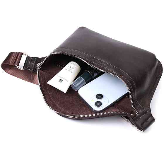 Стильная бананка для мужчин из натуральной кожи GRANDE PELLE 22814 Коричневый Киев