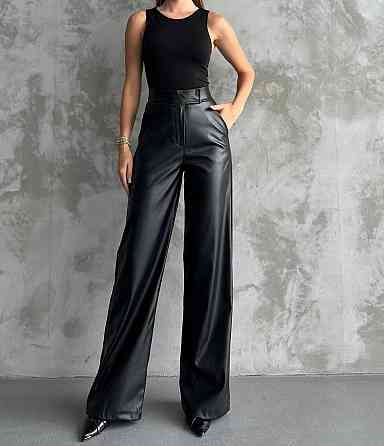 Женские стильные брюки-палаццо из эко-кожи Одесса