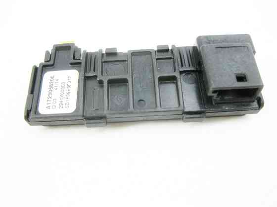 Mercedes-Benz  A1729058200 Датчик вологості та температури E-class W212 SLK/SLC R172 C-Class Estate S204 C-Class W204 GLK X204 C-Class Coupe C204 CL C Одеса