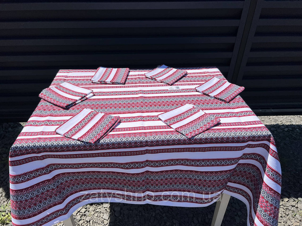 Вишита червона скатертина з чорним Київ - фото 4