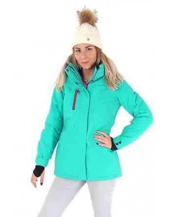 Зимняя женская  куртка 