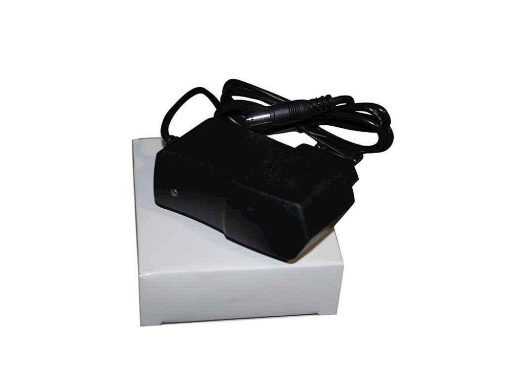 Блок питания для Т2 5V 2A ТМ КИТАЙ Киев - изображение 1