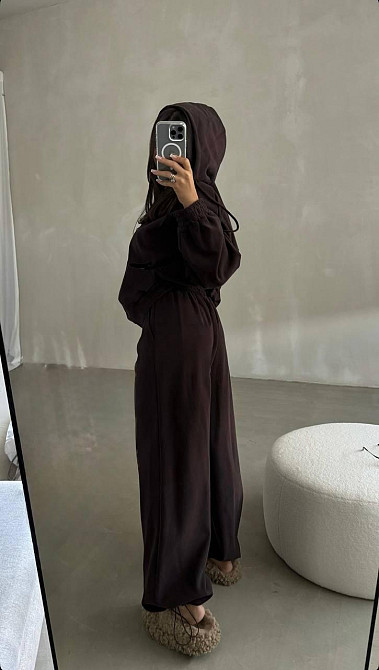 Женский теплый костюм двойка: кофта и штаны свободного кроя трехнитка на флисе Шоколадный, 46/48 Одесса - изображение 3