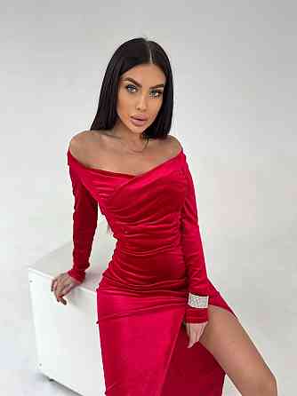 Жіноче елегантне святкове плаття максі з оксамиту Червоний, 44/46 Одеса