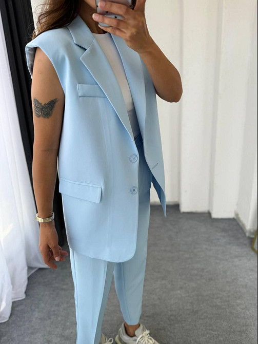 Жіночий базовий брючний костюм-двійка: жилет і штани креп костюмка Блакитний, 42/44 Одеса - фото 4