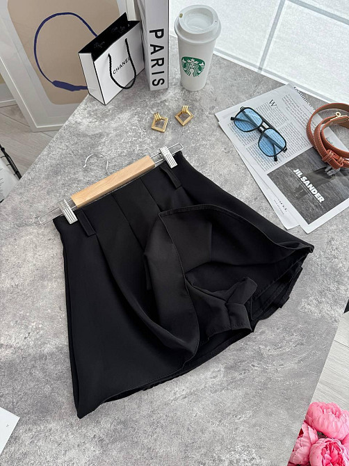 Жіноча трендова мініспідниця-шорти турецька костюмка Чорний, 42/44 Одеса - фото 2