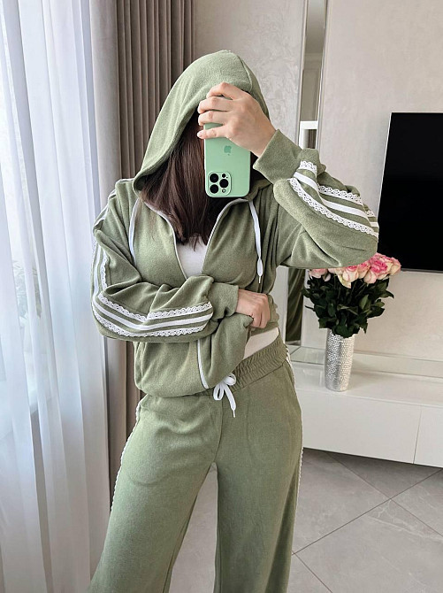 Женский стильный прогулочный велюровый костюм двойка Оливка, 52/54 Одесса - изображение 8