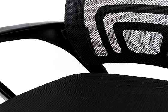 Стілець офісний Матрікс, чорний Киев