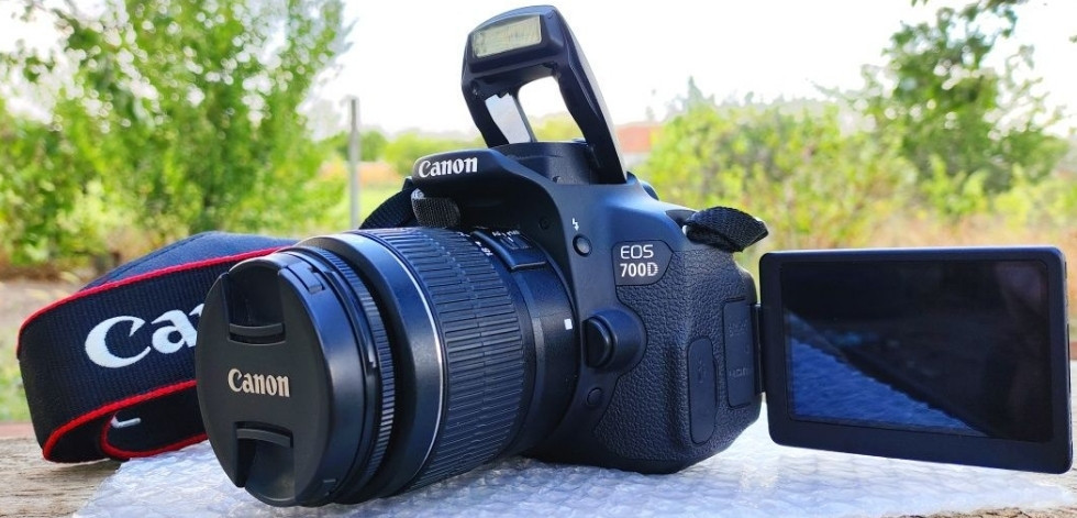 Фотоаппарат Зеркальный Canon 700D Сенсорный . Киев - изображение 8