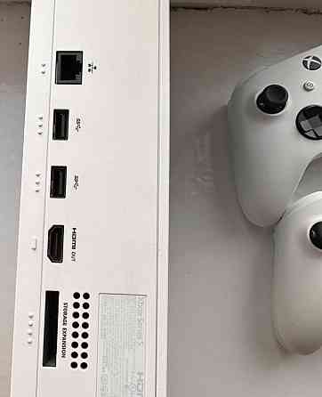 Приставка Xbox series S 512Gb. 2 Геймпада. Киев