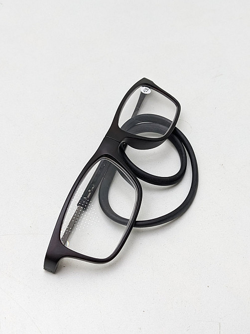 Окуляри для зору з магнітом +1.5 Луцк - изображение 2