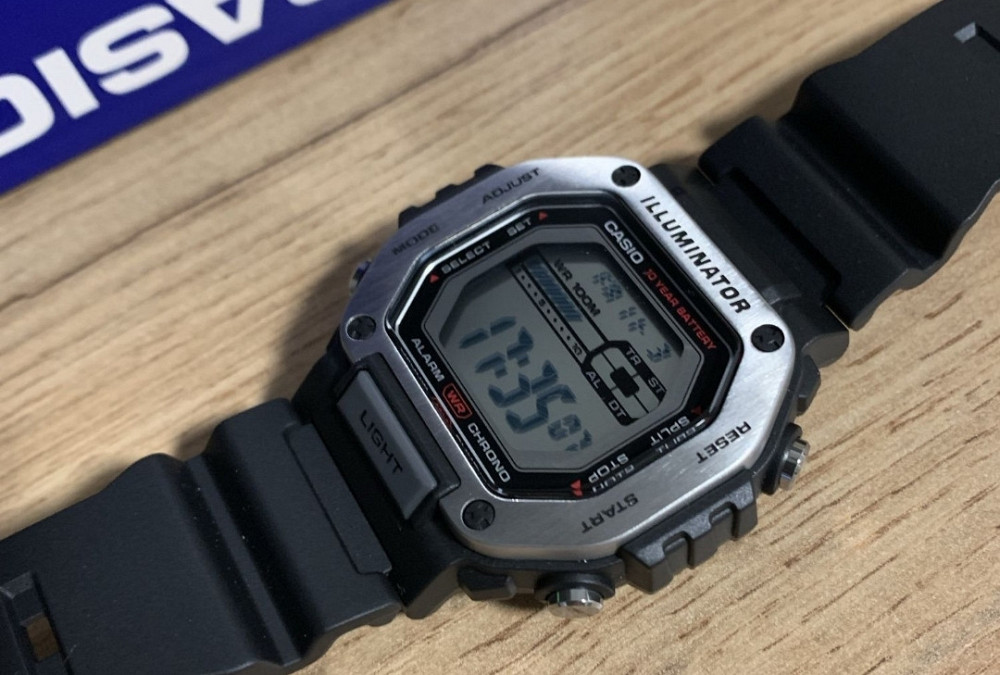 Годинник чоловічий спортивний тактичні Casio MWD-110H-1AVCF Illuminator Харків - фото 2
