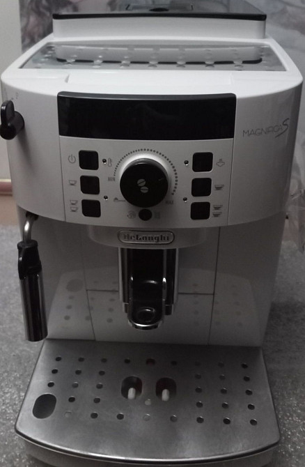 Кофемашина DeLonghi Magnifica S 22.110 +подарок(витрина из Германии) Киев - изображение 2