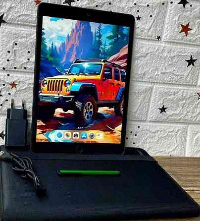 Планшет Apple iPad 7 32 ГБ. Харків
