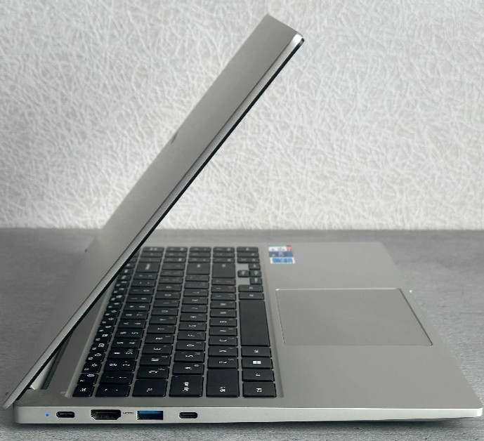 Ноутбук: Samsung Galaxy Book 15 ( 15.6